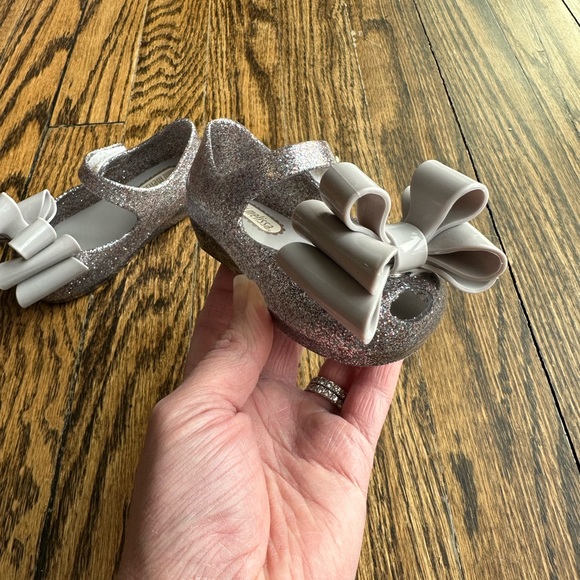 ✨NWOT✨ Mini Melissa Silver Sparkle baby/toddler shoes, size 5 - Picture 7 of 7